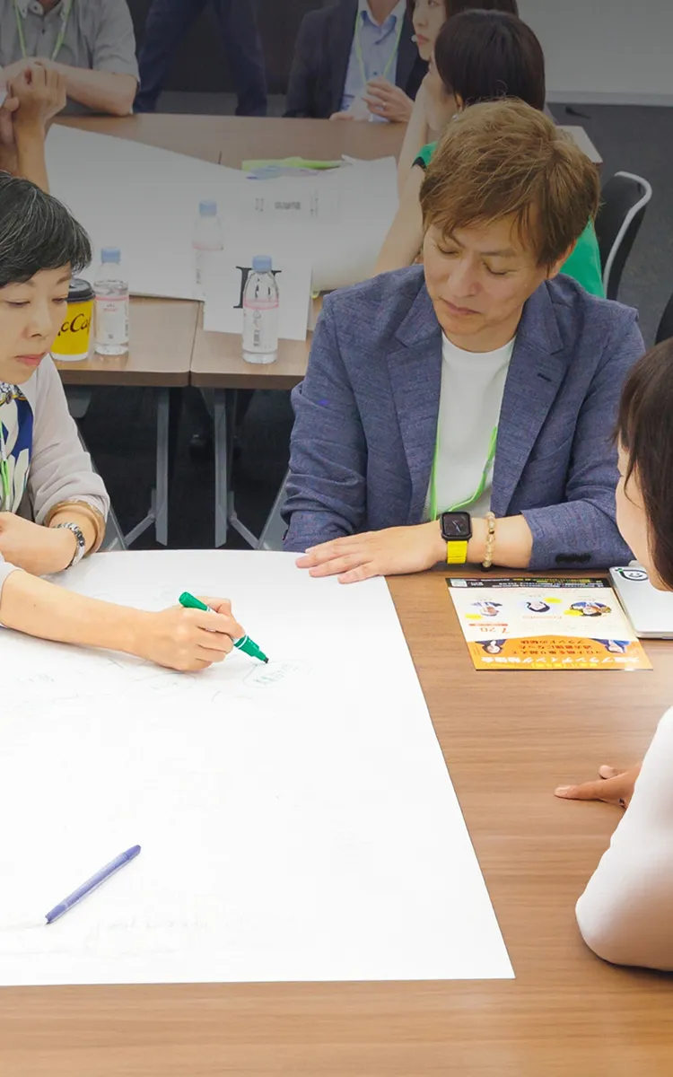   実践経験豊かなトレーナー陣がサポートします